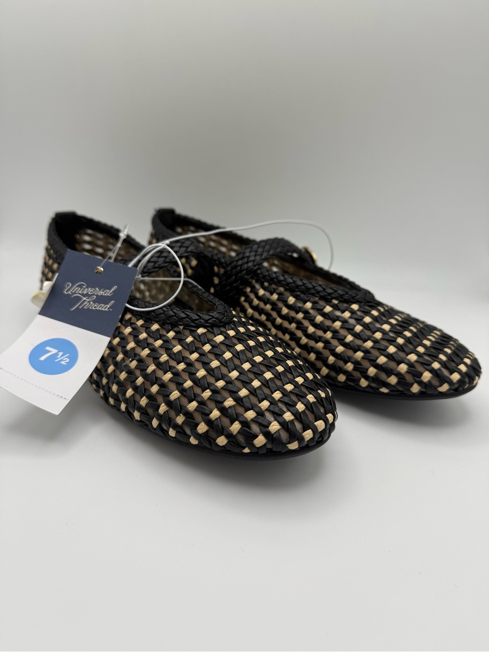 Women’s Noemi Flats with Memory Foam Insole - Universal Thread - Picture 6 of 10